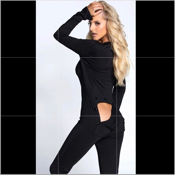 Yandy Holiday Pajamas with snap back - Picture 5 of 5